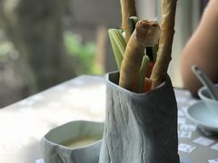 笔筒色拉-穹六人间 people 6(岳阳路店)