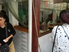 -张阿三馄饨店