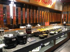 自助取餐区-杨肥肠火锅大排档(火车站花园店)