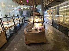 面包甜点陈列柜-拉那巴米 蛋糕定制(世纪东方广场店)