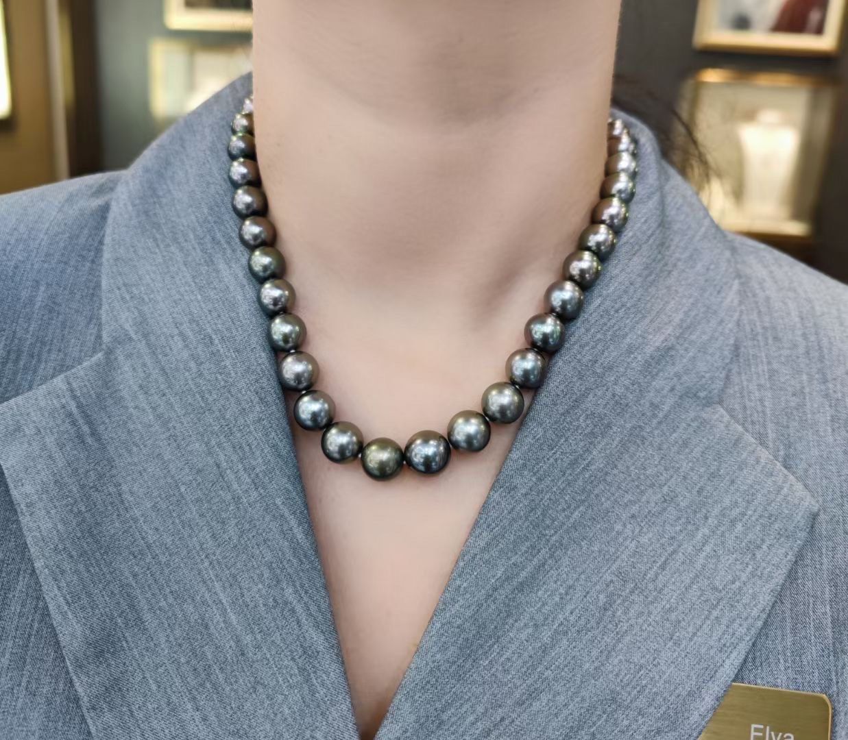 伟德bv1946官网-on the money用法解析