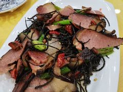 黑桃花炒腊肉-乡土特色.冷锅鱼.牦牛肉汤锅