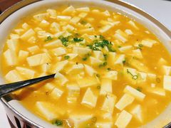 蟹黄豆腐-梧桐餐厅(泉城路店)