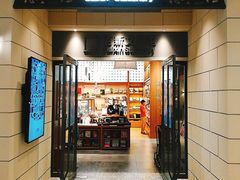 -百新书局(尚悦湾店)