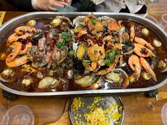 -老东镇啤酒屋海鲜加工·蒸汽海鲜·海鲜烧烤(台东店)