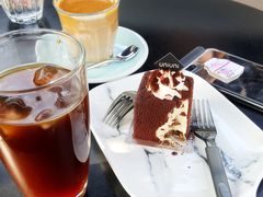 flat&nbsp;White-UNI UNI(环亚凯瑟琳店)