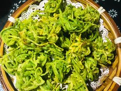 -旺角小渔村·海肠捞饭开创者(环山路店)