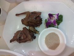 -天鲜阁·海鲜粤菜·33年老字号(石槎白云站店)