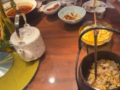 -川流不息·地道川菜·小龙虾(松东路店)