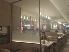 -海底捞火锅(杭州庆春路夜宵主题店)