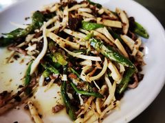 辣椒菜-小本鸡饭店(滨江白马湖店)