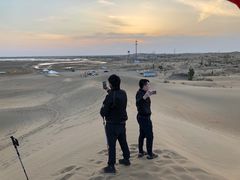 -亿利库布其七星湖沙漠生态旅游区