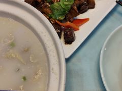 奥带牛仔粒-小老板海鲜酒家(董家渡店)