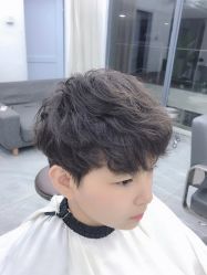 点击看大图 -COMO SALON 烫染可茉发型