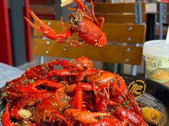 -肥肥虾庄·金牌油焖大虾(杨园滨江时代walk店)