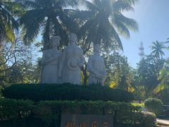 -东郊椰林