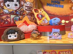 -泡泡玛特POPMART(上海环球港店)