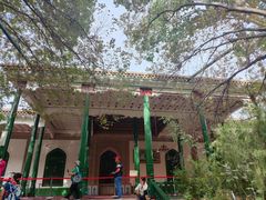 -艾提尕尔清真寺