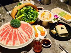 -德天肥牛海鲜火锅(城西银泰店)