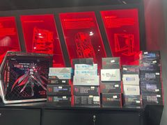 -ROG玩家国度(美罗城店)
