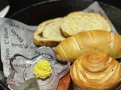 自制餐前面包-小火花·干式熟成牛排馆Spark SteakHouse(剑桥郡店)