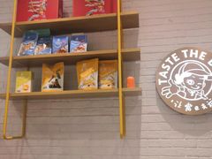 -良品铺子(五角场万达店)