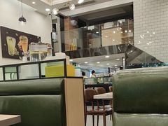 -佰搭果·广式茶餐厅(西华路店)