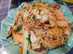 海鲜炒兴化粉-醇潭味平潭特色小吃