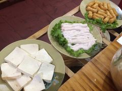 -东镇老火锅(长春路首店)