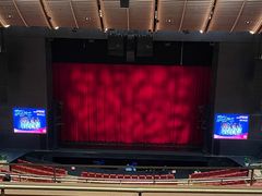 -交通银行前滩31演艺中心