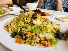 -新发记港式茶餐厅(黄浦店)