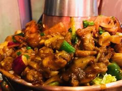 -炉小二铜锅牛蛙•川湘菜(三里屯店)