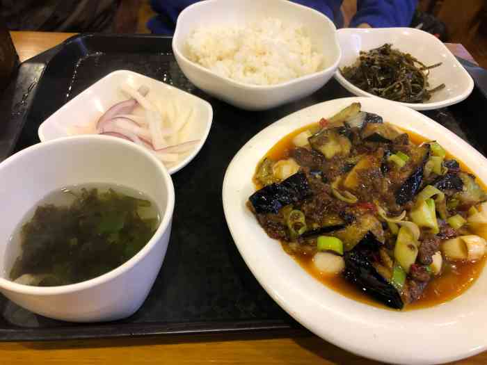 大碗面(空港店)-"大碗面空港最红火的快餐店,炒饭,盖饭,面.