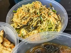 -老码头黑皮肘子锅包肉(赣水路店)