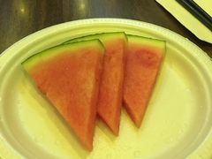 餐前西瓜-品一品麻辣香锅