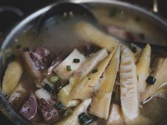 冬笋炖猪蹄-徽三说·土徽菜·中国徽菜连锁品牌(阳湖总店)