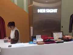-Her Sight设计师女装集合店(静安华山路店)