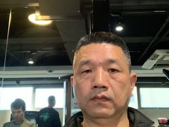 -一兆韦德健身(古美店)