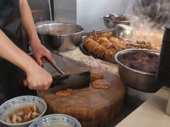 卤煮火烧-门框胡同百年卤煮(新街口店)