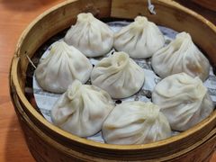 -莱莱小笼·乔艾