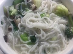 青菜煨面-翡翠拉面小笼包(机场DFS店)