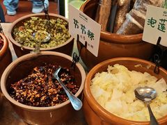 -云阿蛮云南生烫牛肉米线(奉贤路店)