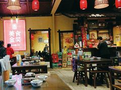 -富正毅三下锅·湘西韵味(天门山索道店)