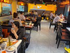 大堂-鸣记脆皮烤鱼·海鲜烤鱼(三八广场店)