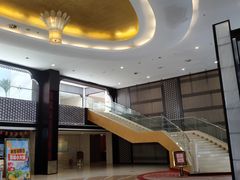 -乔波室内滑雪场