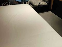 -万泊酒店(长沙五一广场国金中心店)