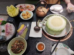 -得意咚瓜·顺德鱼生·冬瓜火锅(深圳首店)