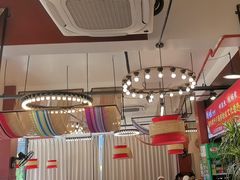 -刘姐啤酒鱼民族演艺餐厅(西街总店)