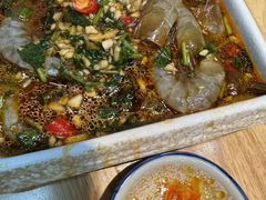 -三亚火车头万人海鲜广场