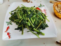 -七的湖·晚芳亭·阳澄湖农家菜·大闸蟹(莲花岛店)